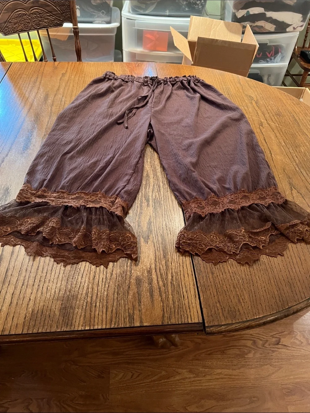 Brown Cropped Drawstring Bloomers with Lace Trim Size L